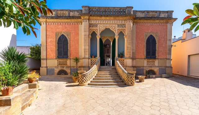 Villa 'Caputo' with Private Garden