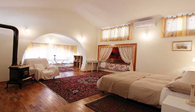 VILLA CAROL SUITE.
