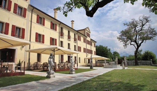 Villa Carpenada