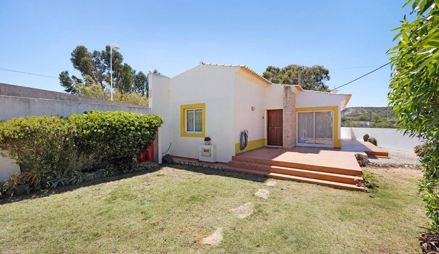Villa 'Casa Do Poço' with Terrace & Wi-Fi