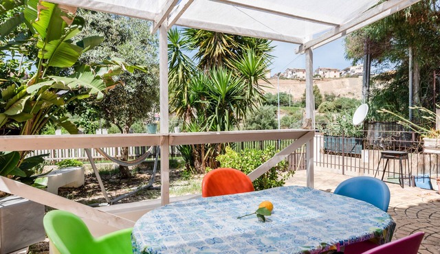 Villa 'Casa Melograno' with Private Parking, Sea View and Wi-Fi