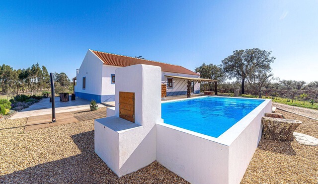 Villa Casanova - Secluded pet-friendly villa for 12 people in Alentejo with table tennis and football table
