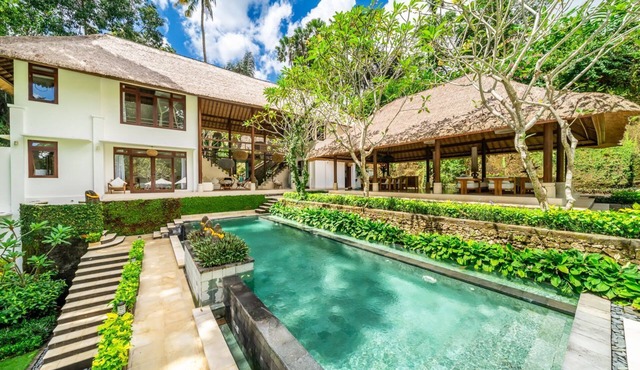 Villa Cepaka - Five Bedroom Villa, Sleeps 10