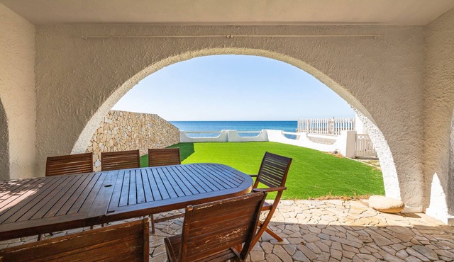 Villa "Cesira" with Sea View, 2 Private Terraces & Wi-Fi