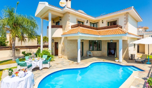 Villa Charianna