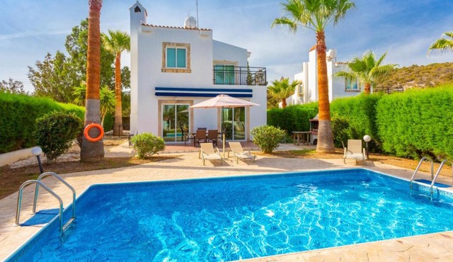 Villa Chrysanthemum