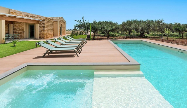Villa Clemente with private pool - My Rental Homes