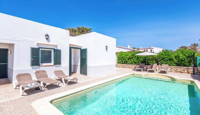 Villa Coralito - Three Bedroom Villa, Sleeps 6