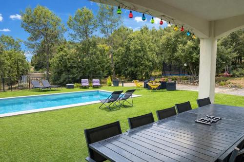 Villa Coco - Superbe villa avec piscine privée grand jardin et terrain de boules