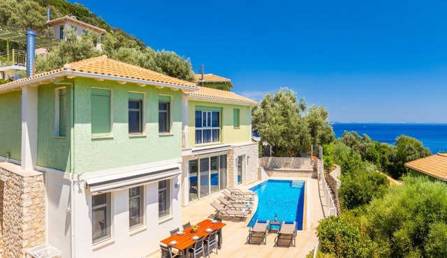 Villa Cohili - Three Bedroom Villa, Sleeps 6