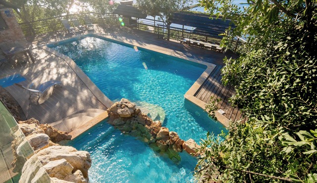 Villa com Piscina e Vista rio Situada no Algarve, em Silves