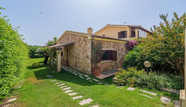 Villa 'Con Lo Sguardo Su Tavolara' with Terrace, Garden & Wi-Fi