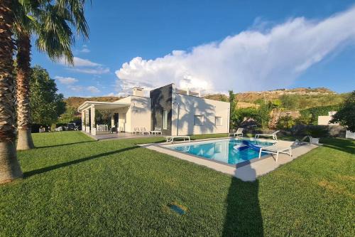 Villa con piscina