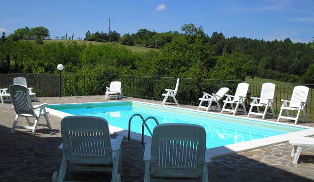villa con piscina panoramica