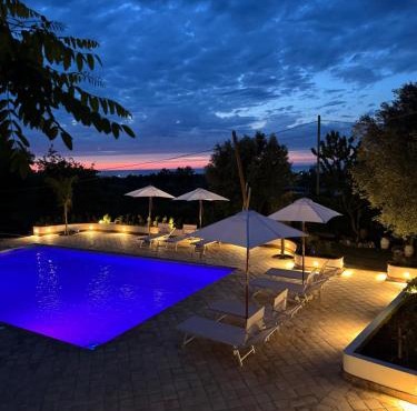 Villa con Piscina Privata a 2 kilometri da Tropea