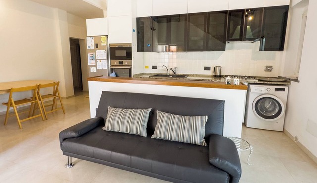 Villa Cornus - Three Bedroom Apartment, Sleeps 7