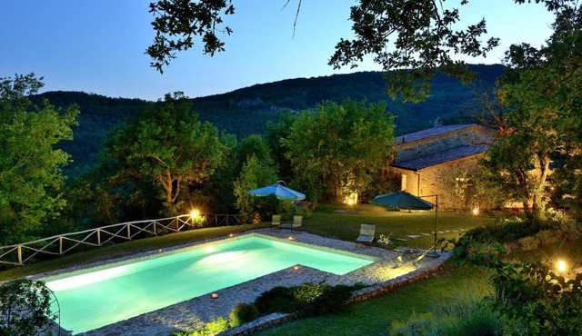 Villa Costa piccola with private pool in Umbria