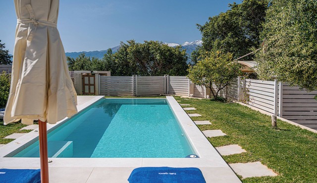 Villa Crista in Aptera with private pool and hydromassage! Mountain & sea views!