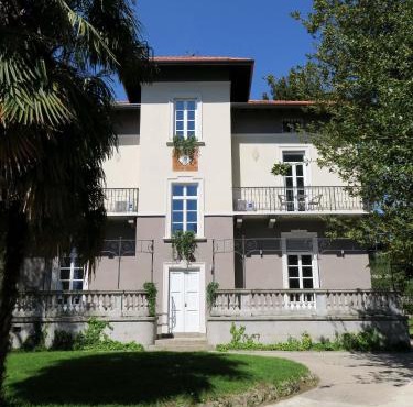 Villa Crochat