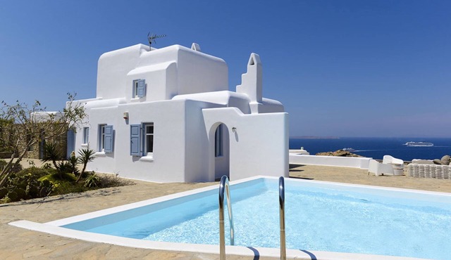 Villa Crystal
