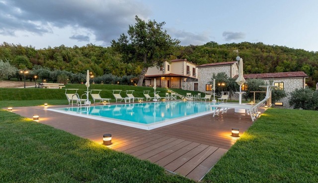 Villa Cusano 18, Emma Villas