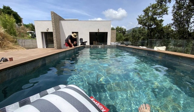 Villa D'architecte Avec Piscine, vue Imprenable !