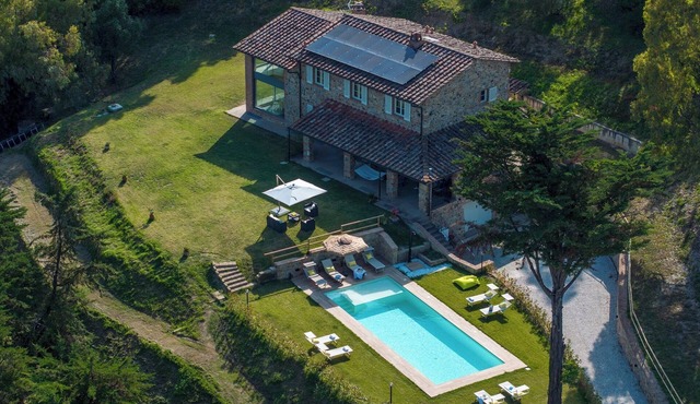Villa Dada 10, Emma Villas