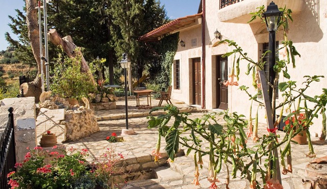 Villa Daskalogianni