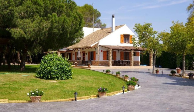 Villa de lujo con piscina a 5 minutos de la playa