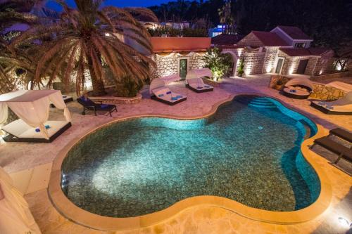 Villa Diamond