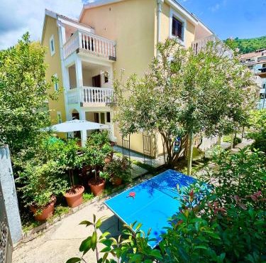 Villa Dionis