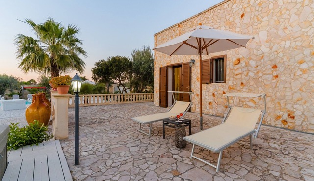 Villa Divina with Hot Tub and Private Pool