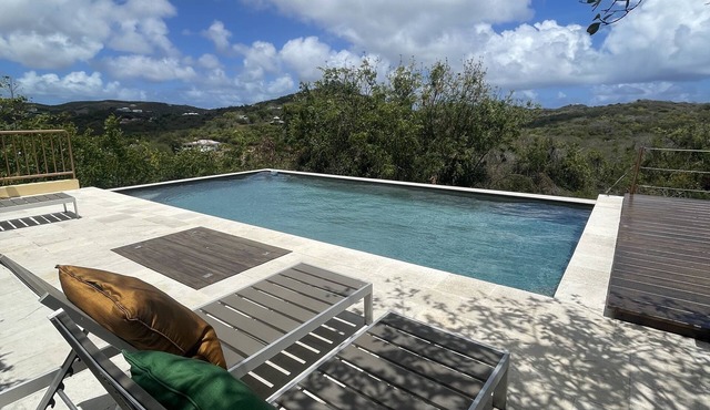 Villa Dockyard View, 4 Bedroom Luxe Villa Steps From Nelson's Dockyard