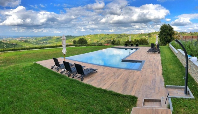 Villa Dolcetto, a peaceful retreat in the Langhe