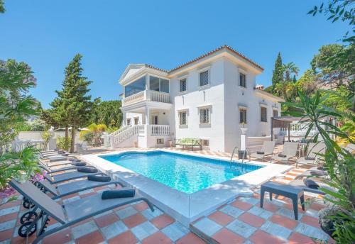 Villa Domus Vesta