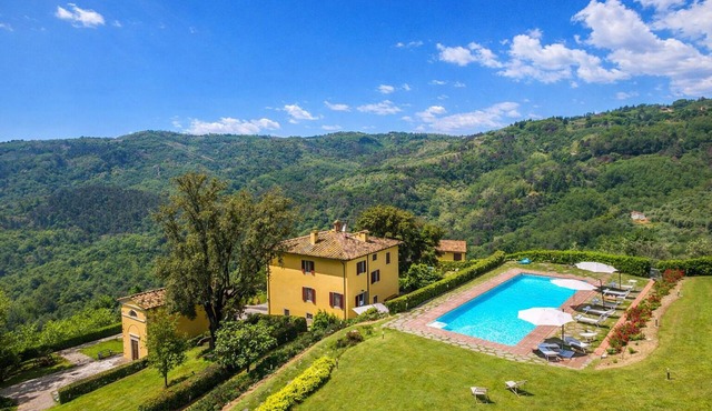 Villa dorata, Peacefull Pool Luxury Villa in Toscana surrounded by greenery