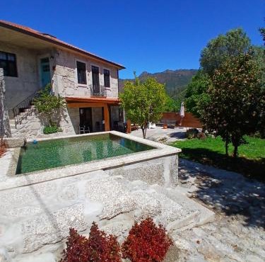 Villa Dos Santos - Gerês Country House