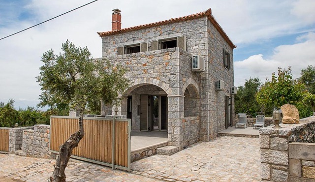 Villa Dosona Mani