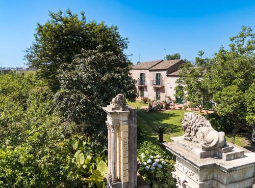 Villa Due Leoni