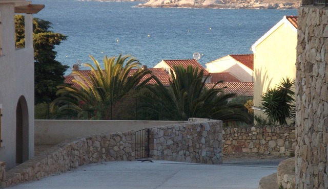 Villa DUPLEX AVEC JARDIN VUE MER