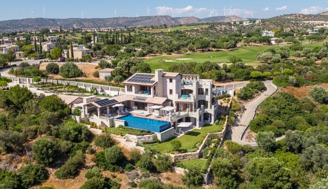 Villa Elea, New Deluxe Golf Villa at Aphrodite Hills - 6 Bedrooms, 7 Bathrooms