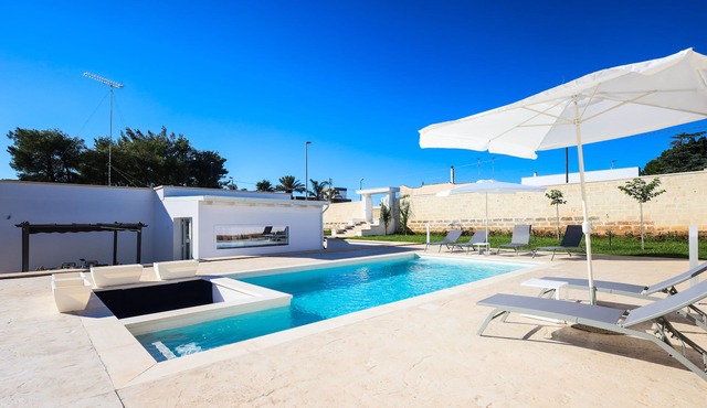 Villa Eli - Hostproperty