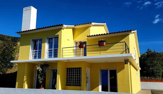 Villa Elysium – Ocean Retreat w/Garden & BBQ