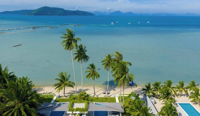 Villa Emotion 5BR Luxury Beachfront