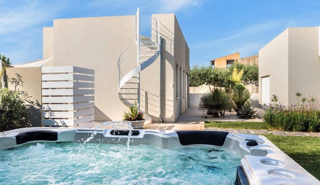 Villa 'Entire Structure