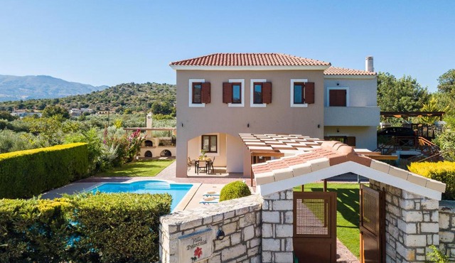 Villa Evanthia