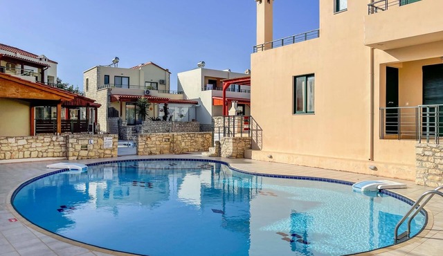 Villa Evgenia︱A Plain Lodge w/Pool in the Village