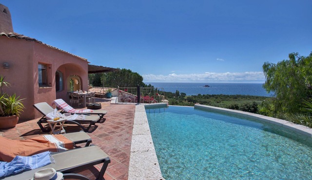 Villa felicita piscina esterna riscaldata a 400 metri dalla spiaggia di pinarello