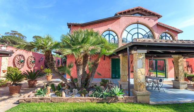 Villa Flumini Holiday Home