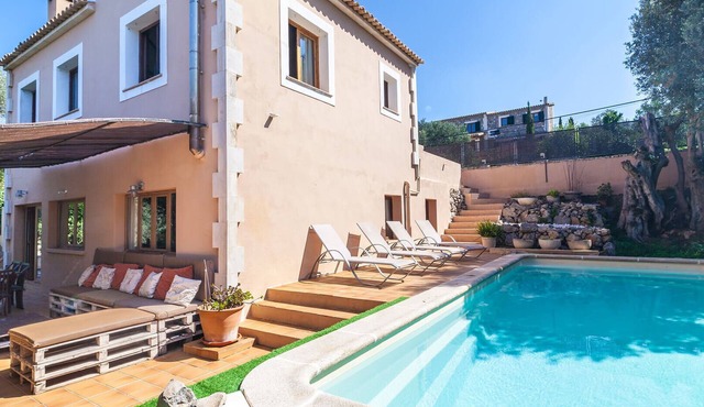 Villa for 6 people with pool in Valldemossa. Ideal for families